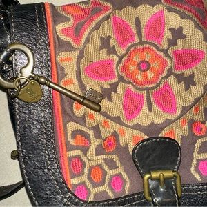 Black leather purse, medium size, Fossil brand